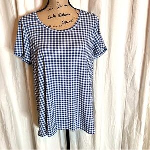 💚Lularoe blue/white checked top